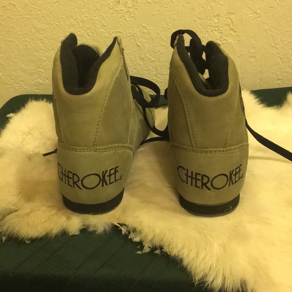 Cherokee Leather high top Shoe NEW Women Sz 5 1/2 - Picture 4 of 6